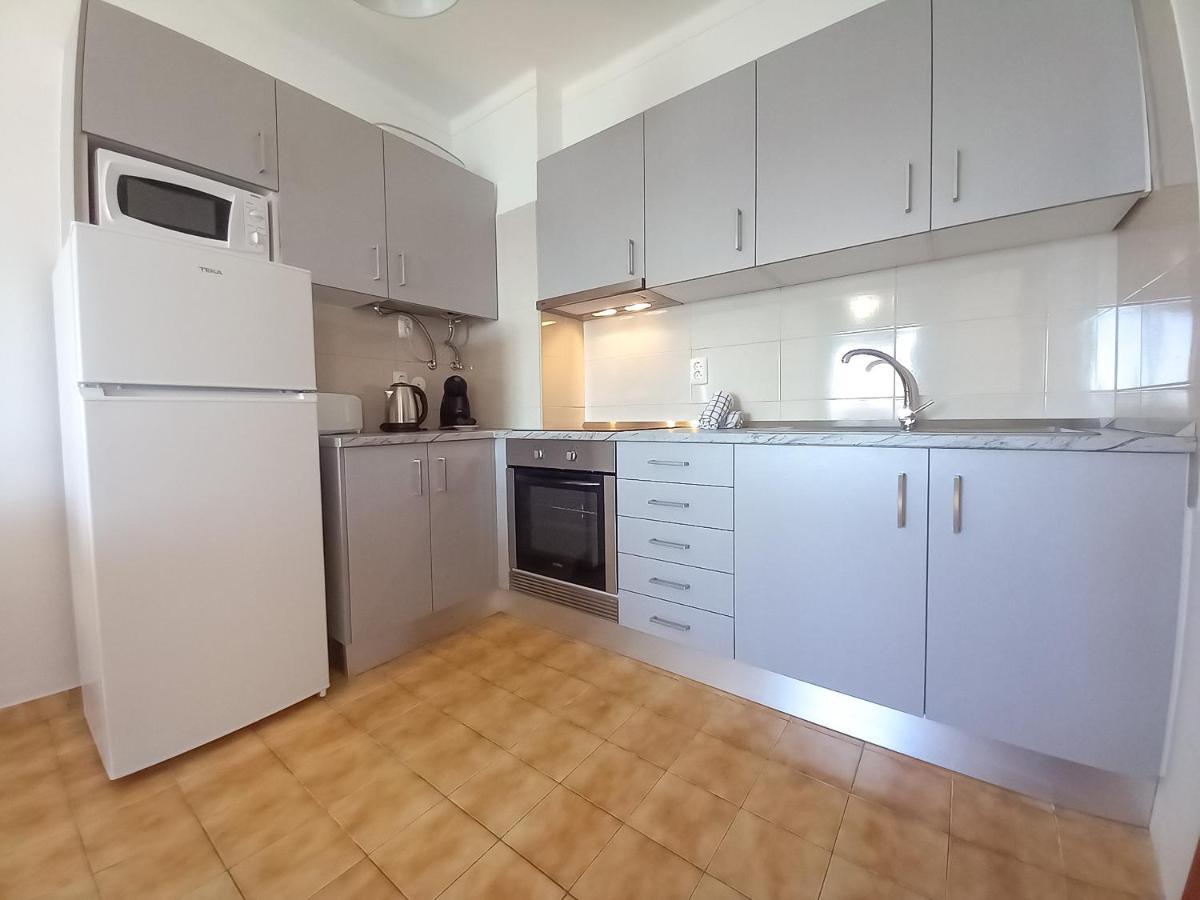 Mira Atlantico 13- Terraco Com Vista Mar E Cidade, Wifi, 80Mt Praia Quarteira Εξωτερικό φωτογραφία